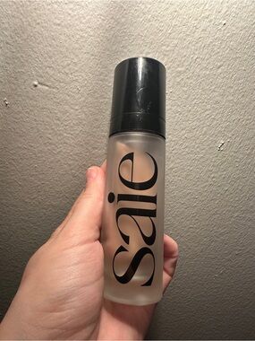 Saie Glowy super gel in Warmglow